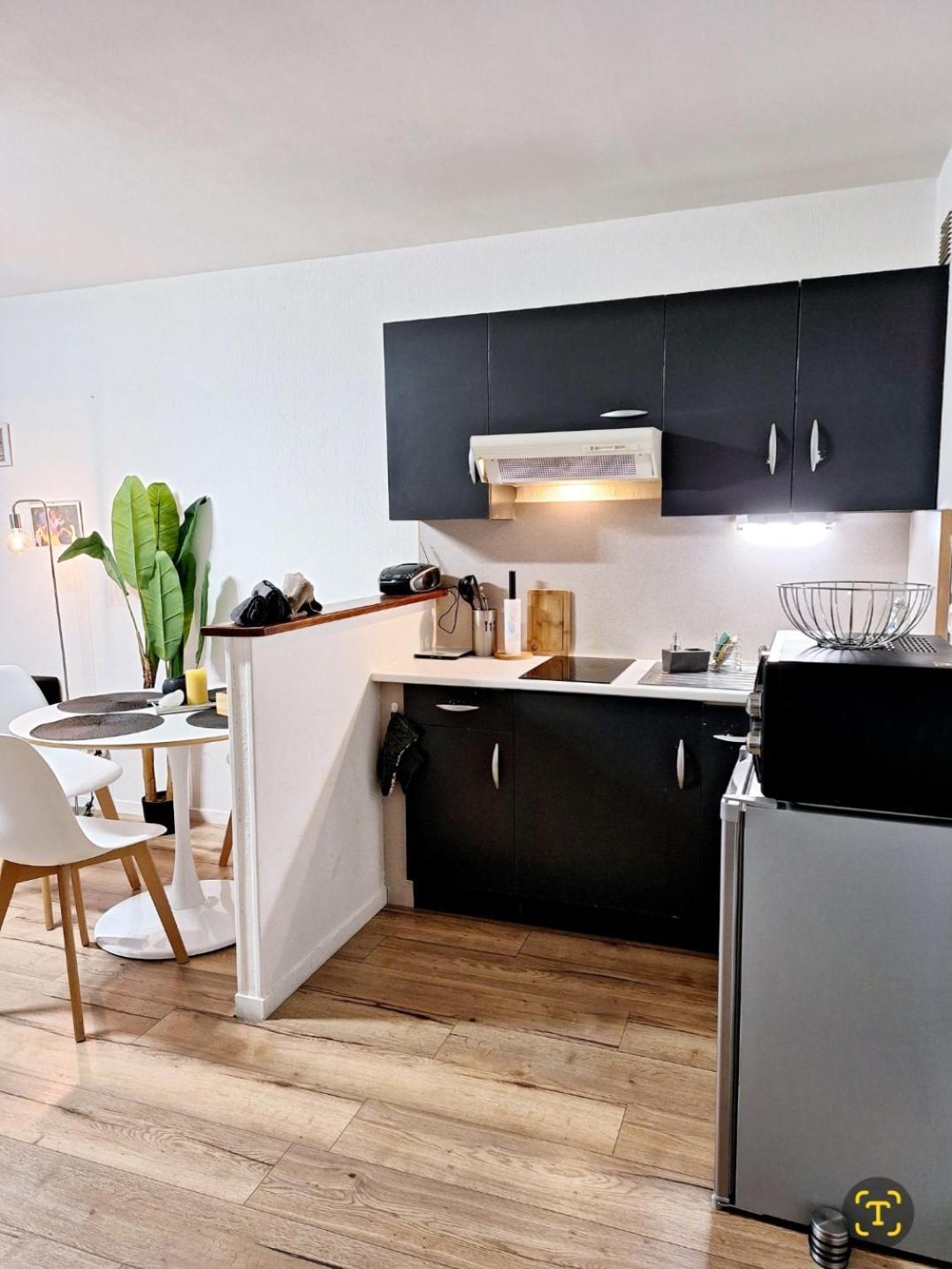 Appartement Cosy Proche Gare - Fibre Optique Et Parking 앙굴렘 외부 사진